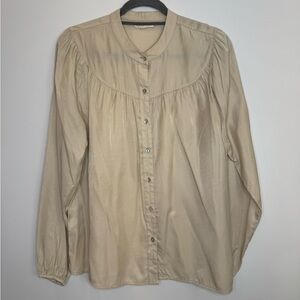 Womance cream peasant buttons blouse size medium